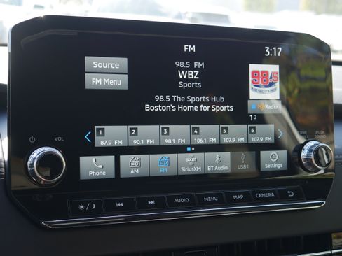 New 2025 Mitsubishi Outlander image 17