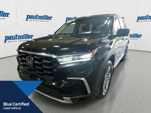 Used 2025 Honda Pilot EX-L image 1