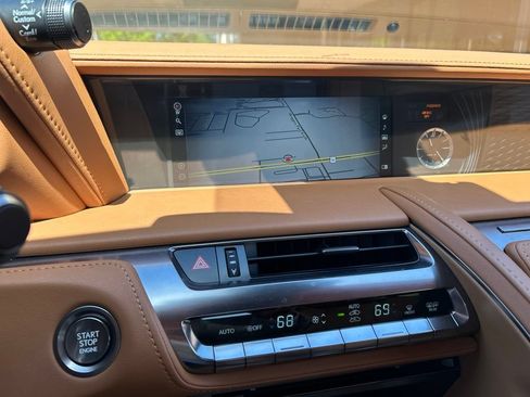 Used 2021 Lexus LC 500 Convertible w/ Touring Package RWD image 21