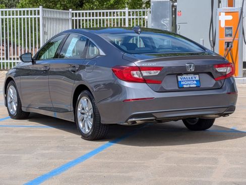 Certified 2018 Honda Accord LX image 8