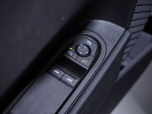 Used 2025 MINI Cooper S image 13