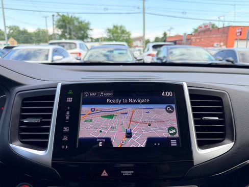 Used 2016 Honda Pilot Elite image 39