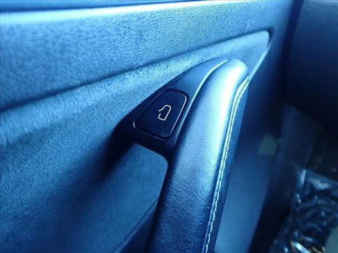 Used 2022 Tesla Model 3 Long Range image 17