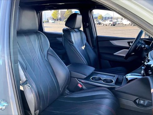 Used 2025 Acura MDX A-Spec image 8