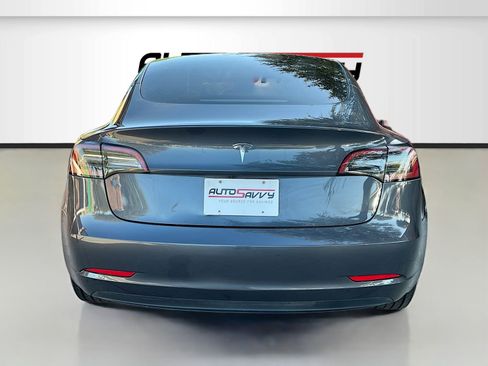 Used 2023 Tesla Model 3 Standard Range image 6