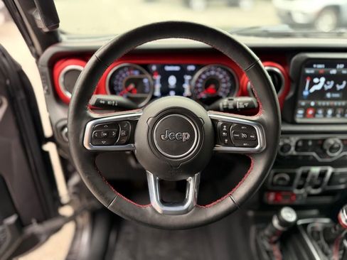 Used 2020 Jeep Wrangler Unlimited Rubicon AWD/4WD image 6