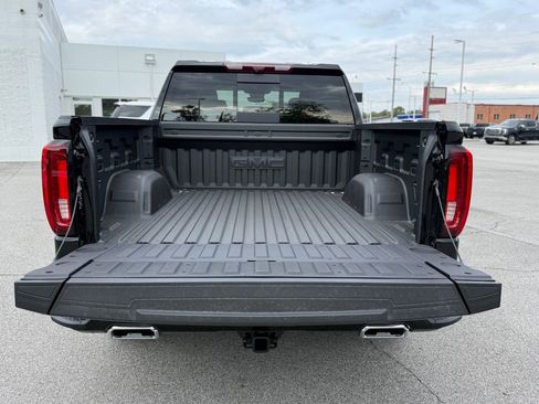 New 2026 GMC Sierra 1500 Denali w/ Denali Reserve Package image 6