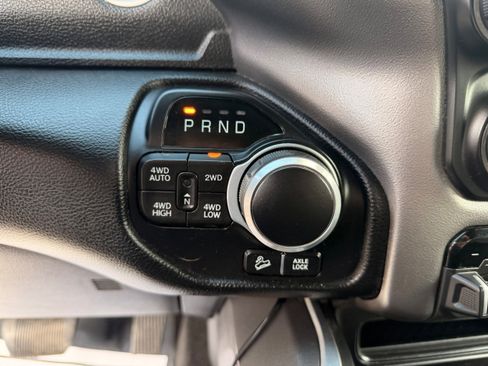Used 2020 RAM 1500 Big Horn AWD/4WD image 23