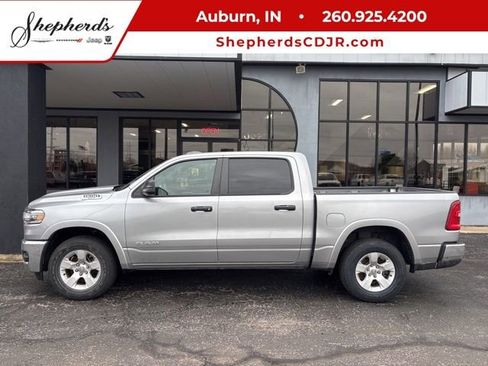 Used 2025 RAM 1500 Big Horn image 1