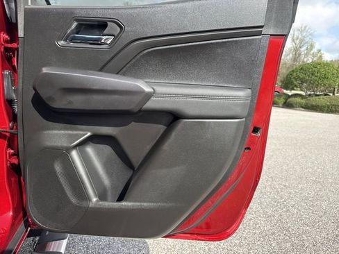 Certified 2025 Chevrolet Colorado LT w/ Advanced Trailering Package image 29