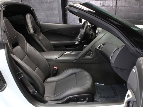 Used 2018 Chevrolet Corvette Grand Sport image 42