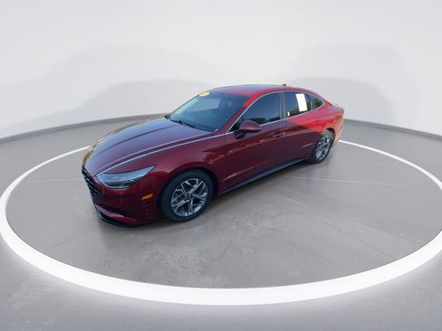 Used 2023 Hyundai Sonata SEL FWD image 4