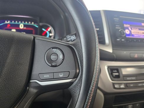 Used 2019 Honda Pilot LX image 18