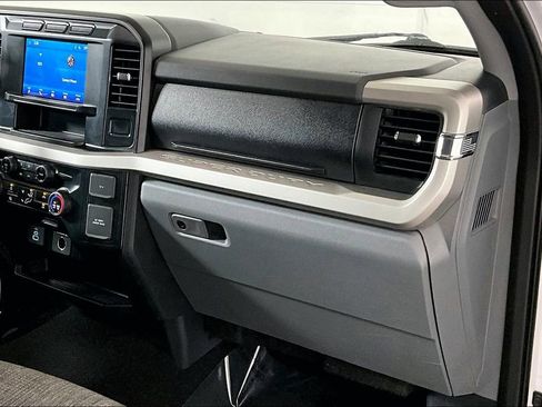 Used 2024 Ford F250 XLT image 16
