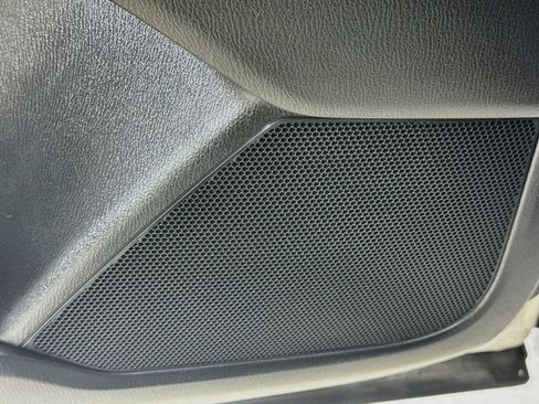 Used 2019 MAZDA CX-5 Touring FWD image 22