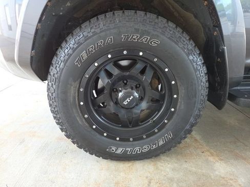 Used 2019 Toyota 4Runner TRD Off-Road AWD/4WD image 62