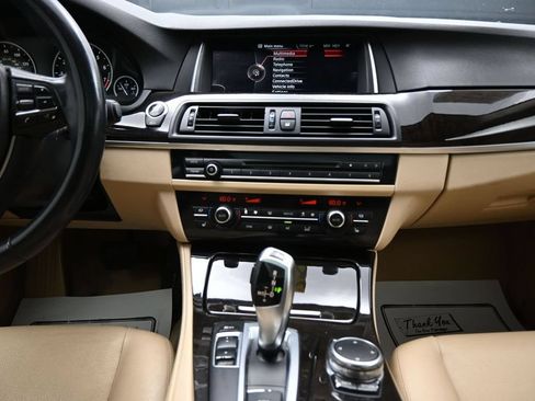 Used 2015 BMW 528i Sedan RWD image 16