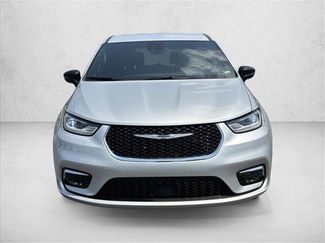 Used 2026 Chrysler Pacifica Select FWD video 2