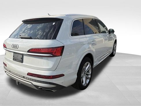 Used 2025 Audi Q7 3.0T Premium Plus w/ Premium Plus Package AWD/4WD image 4