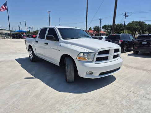 Used 2012 RAM 1500 Express w/ ST Popular Equipment Group AWD/4WD image 4
