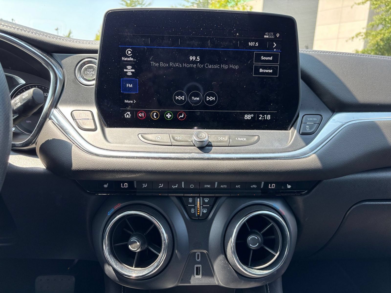 Used 2025 Chevrolet Blazer LT FWD image 16
