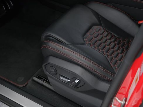 Used 2021 Lamborghini Urus AWD/4WD image 28