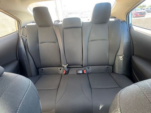 Used 2025 Toyota Corolla LE image 37