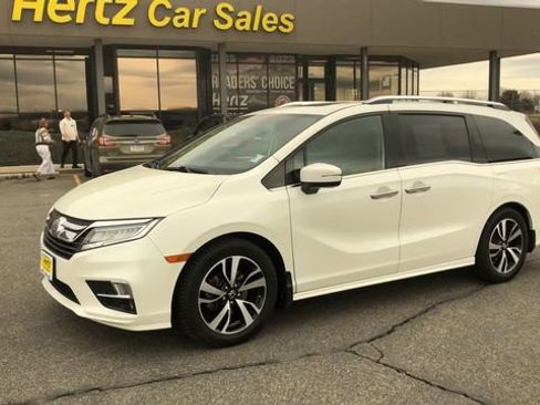 Used 2018 Honda Odyssey Elite image 4