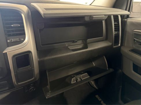 Used 2020 RAM 1500 Warlock AWD/4WD image 21