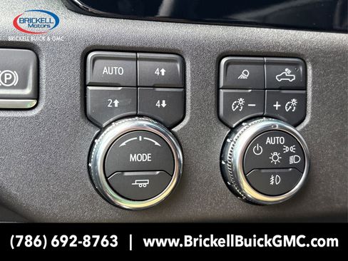 New 2025 GMC Sierra 2500 SLT image 22