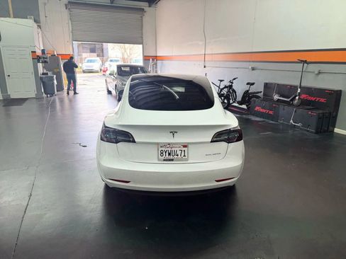Used 2021 Tesla Model 3 Long Range image 7