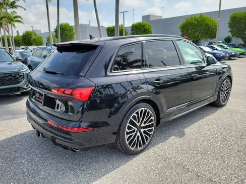New 2026 Audi SQ7 Prestige AWD/4WD image 4