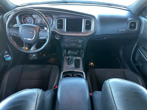 Used 2022 Dodge Charger Scat Pack w/ Plus Group RWD image 11