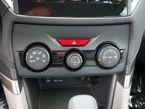 Used 2021 Subaru Forester AWD/4WD image 19