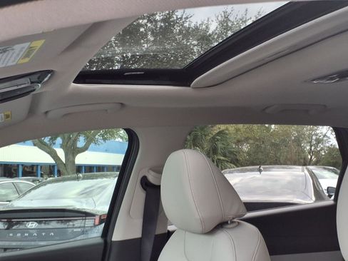 Certified 2025 Hyundai Tucson SEL image 17