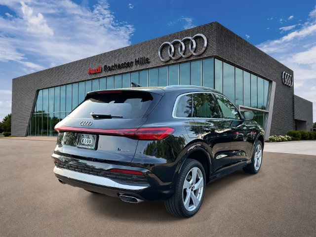 Certified 2025 Audi Q5 Premium AWD/4WD image 5