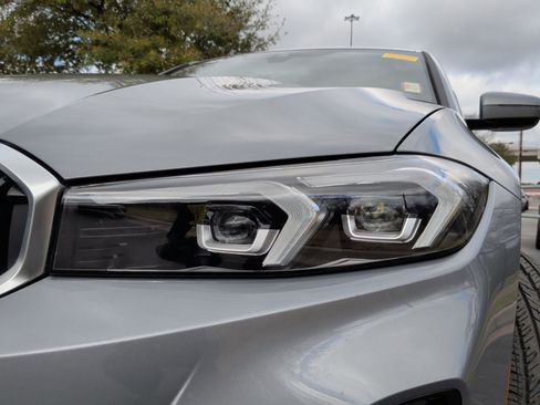 Certified 2023 BMW 330i Sedan w/ Premium Package image 3