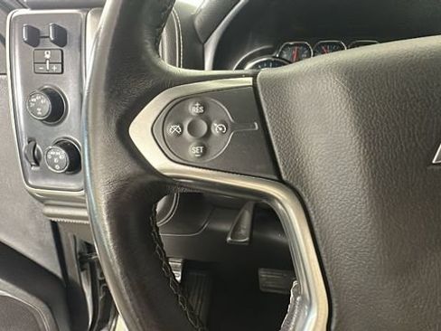 Used 2016 Chevrolet Silverado 1500 LTZ Z71 AWD/4WD image 17