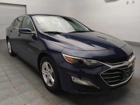 Used 2022 Chevrolet Malibu LT FWD image 13