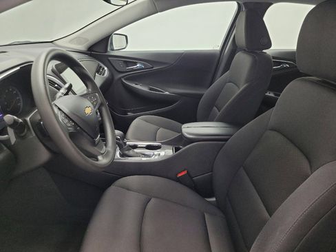Used 2023 Chevrolet Malibu LT image 17