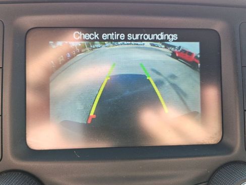 Used 2018 RAM 1500 Express RWD image 19