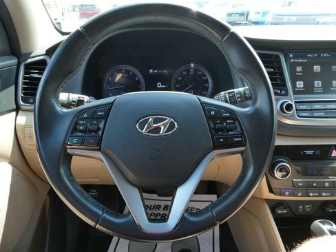 Used 2017 Hyundai Tucson Limited w/ Limited Ultimate Package 03 AWD/4WD image 34