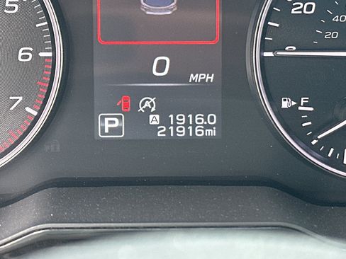 Used 2024 Subaru Outback Premium AWD/4WD image 16