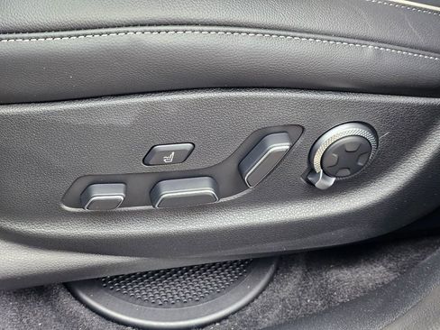 New 2026 Genesis GV80 2.5T Prestige AWD/4WD image 33