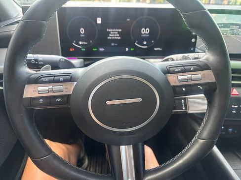 Used 2025 Hyundai Sonata Limited FWD image 14