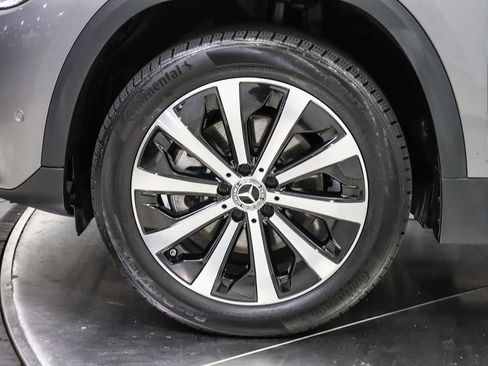 Certified 2023 Mercedes-Benz GLA 250 image 9