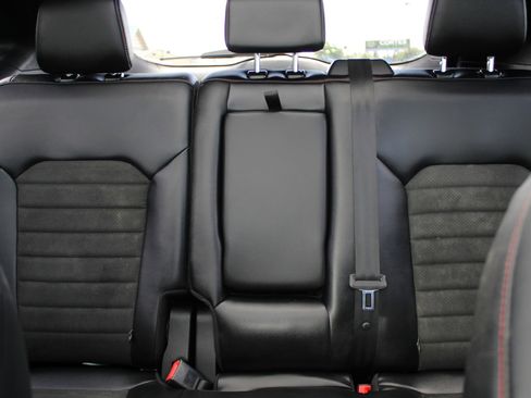 Used 2023 Ford Edge ST-Line image 41