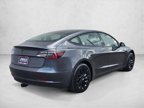 Used 2018 Tesla Model 3 Long Range RWD image 5