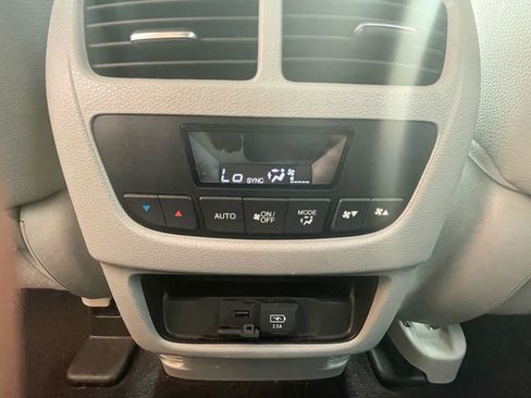 Used 2019 Acura MDX SH-AWD w/ Technology Package image 32