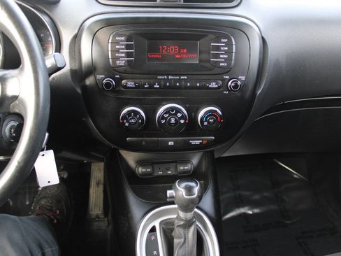 Used 2014 Kia Soul image 13